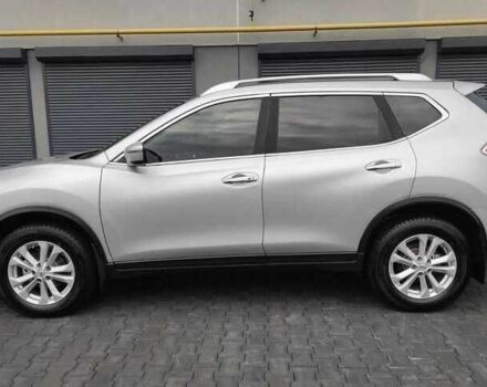 Серый Ниссан Rogue, объемом двигателя 2.5 л и пробегом 95 тыс. км за 8300 $, фото 4 на Automoto.ua