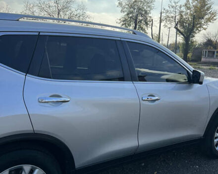 Сірий Ніссан Rogue, об'ємом двигуна 2.5 л та пробігом 160 тис. км за 11800 $, фото 12 на Automoto.ua