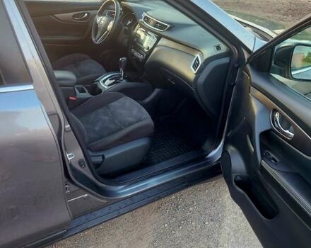 Серый Ниссан Rogue, объемом двигателя 2.5 л и пробегом 134 тыс. км за 12300 $, фото 6 на Automoto.ua