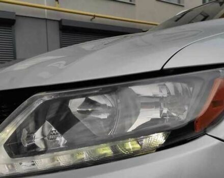 Серый Ниссан Rogue, объемом двигателя 2.5 л и пробегом 95 тыс. км за 8300 $, фото 9 на Automoto.ua