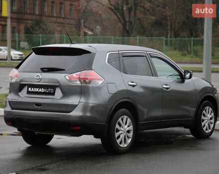 Серый Ниссан Rogue, объемом двигателя 2.49 л и пробегом 186 тыс. км за 13500 $, фото 5 на Automoto.ua