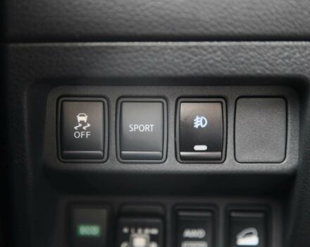 Серый Ниссан Rogue, объемом двигателя 0 л и пробегом 186 тыс. км за 13500 $, фото 19 на Automoto.ua