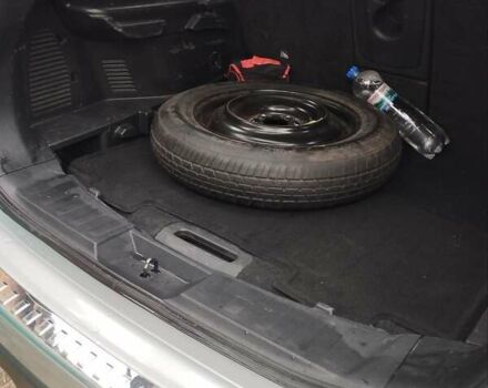 Сірий Ніссан Rogue, об'ємом двигуна 2.5 л та пробігом 230 тис. км за 10800 $, фото 3 на Automoto.ua