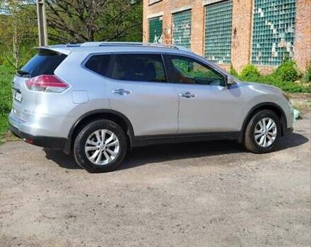 Серый Ниссан Rogue, объемом двигателя 2.49 л и пробегом 155 тыс. км за 12400 $, фото 8 на Automoto.ua