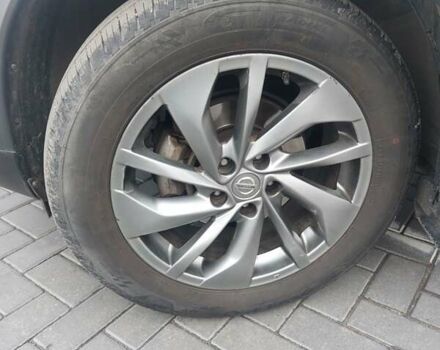 Серый Ниссан Rogue, объемом двигателя 2.5 л и пробегом 133 тыс. км за 14000 $, фото 8 на Automoto.ua