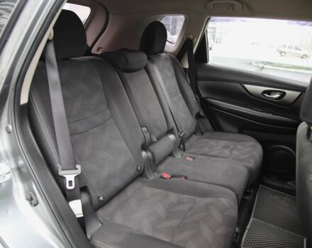 Серый Ниссан Rogue, объемом двигателя 0 л и пробегом 186 тыс. км за 13500 $, фото 8 на Automoto.ua