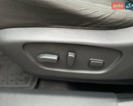 Сірий Ніссан Rogue, об'ємом двигуна 2.5 л та пробігом 218 тис. км за 10800 $, фото 21 на Automoto.ua