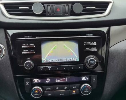 Серый Ниссан Rogue, объемом двигателя 2.49 л и пробегом 112 тыс. км за 12500 $, фото 12 на Automoto.ua