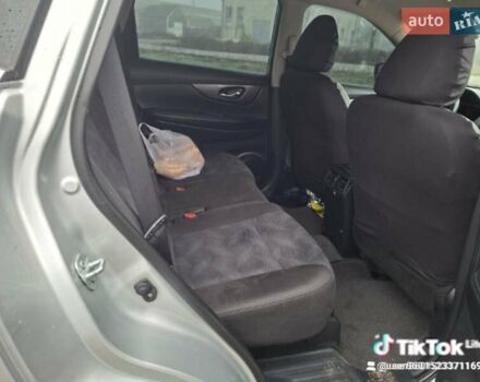 Серый Ниссан Rogue, объемом двигателя 2.5 л и пробегом 190 тыс. км за 10850 $, фото 31 на Automoto.ua