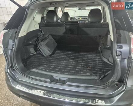 Серый Ниссан Rogue, объемом двигателя 2.49 л и пробегом 167 тыс. км за 12500 $, фото 18 на Automoto.ua