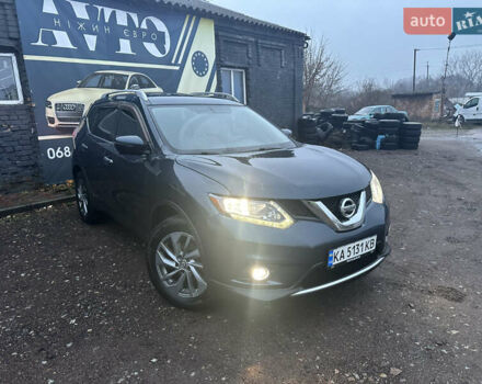 Серый Ниссан Rogue, объемом двигателя 2.49 л и пробегом 258 тыс. км за 11999 $, фото 1 на Automoto.ua