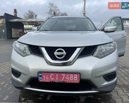 Серый Ниссан Rogue, объемом двигателя 0 л и пробегом 195 тыс. км за 11700 $, фото 2 на Automoto.ua