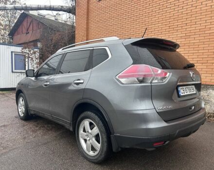 Серый Ниссан Rogue, объемом двигателя 2.5 л и пробегом 192 тыс. км за 12500 $, фото 2 на Automoto.ua
