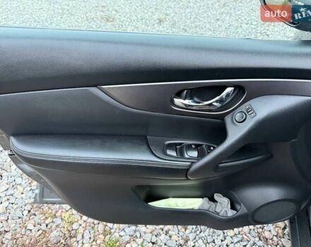 Серый Ниссан Rogue, объемом двигателя 2.5 л и пробегом 160 тыс. км за 11500 $, фото 13 на Automoto.ua