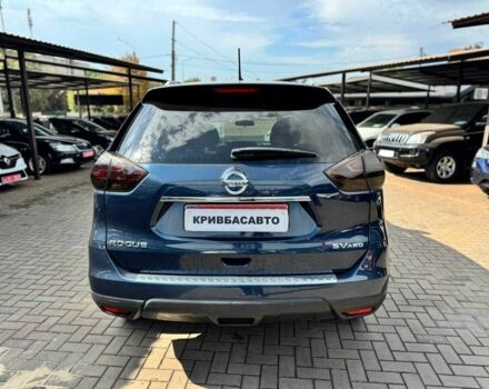 Серый Ниссан Rogue, объемом двигателя 2.5 л и пробегом 232 тыс. км за 12600 $, фото 7 на Automoto.ua