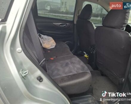 Серый Ниссан Rogue, объемом двигателя 2.5 л и пробегом 190 тыс. км за 10850 $, фото 33 на Automoto.ua