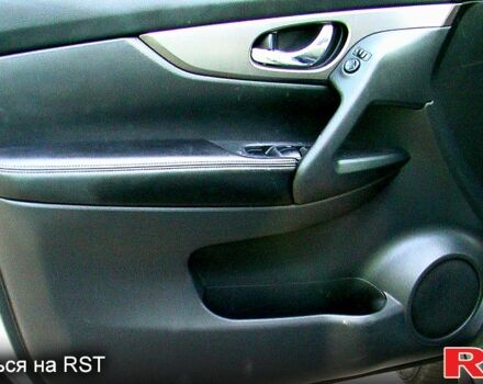 Сірий Ніссан Rogue, об'ємом двигуна 2.5 л та пробігом 205 тис. км за 11700 $, фото 10 на Automoto.ua