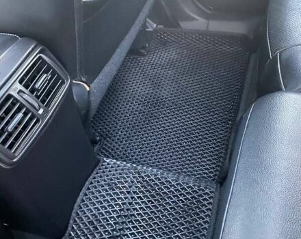 Серый Ниссан Rogue, объемом двигателя 2.49 л и пробегом 171 тыс. км за 15500 $, фото 17 на Automoto.ua