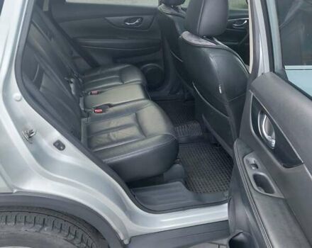 Серый Ниссан Rogue, объемом двигателя 2.5 л и пробегом 133 тыс. км за 14000 $, фото 14 на Automoto.ua