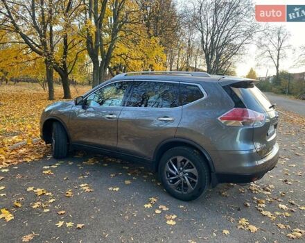 Серый Ниссан Rogue, объемом двигателя 2.49 л и пробегом 171 тыс. км за 15500 $, фото 2 на Automoto.ua