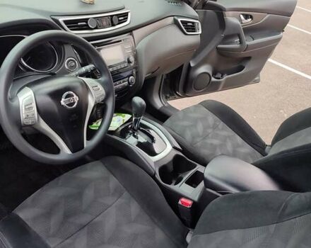 Серый Ниссан Rogue, объемом двигателя 2.49 л и пробегом 112 тыс. км за 12500 $, фото 13 на Automoto.ua