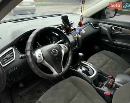 Сірий Ніссан Rogue, об'ємом двигуна 2.5 л та пробігом 218 тис. км за 10800 $, фото 12 на Automoto.ua