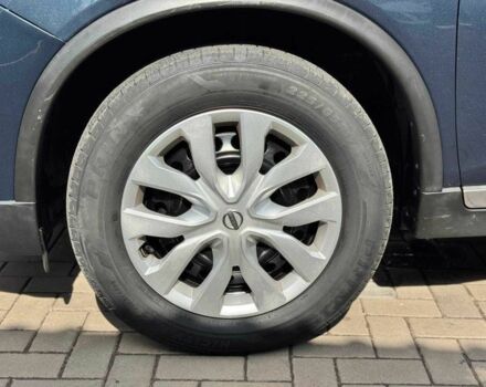 Серый Ниссан Rogue, объемом двигателя 2.5 л и пробегом 232 тыс. км за 12600 $, фото 16 на Automoto.ua