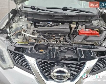 Серый Ниссан Rogue, объемом двигателя 2.5 л и пробегом 190 тыс. км за 10850 $, фото 3 на Automoto.ua
