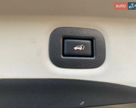 Серый Ниссан Rogue, объемом двигателя 2.49 л и пробегом 171 тыс. км за 15500 $, фото 6 на Automoto.ua