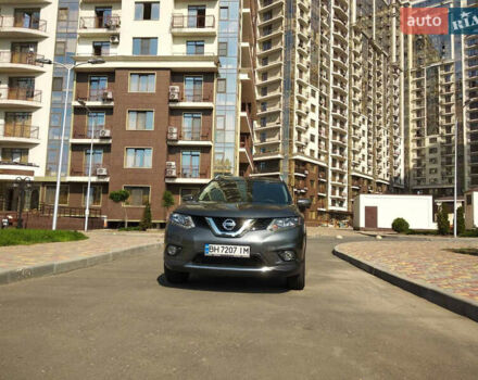 Серый Ниссан Rogue, объемом двигателя 2.5 л и пробегом 70 тыс. км за 14100 $, фото 1 на Automoto.ua