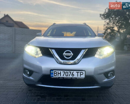 Сірий Ніссан Rogue, об'ємом двигуна 2.5 л та пробігом 235 тис. км за 12000 $, фото 2 на Automoto.ua