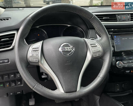 Серый Ниссан Rogue, объемом двигателя 2.5 л и пробегом 215 тыс. км за 13600 $, фото 19 на Automoto.ua