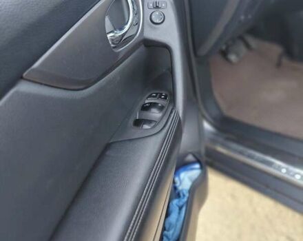 Сірий Ніссан Rogue, об'ємом двигуна 2.49 л та пробігом 137 тис. км за 13500 $, фото 22 на Automoto.ua