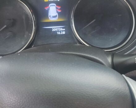 Сірий Ніссан Rogue, об'ємом двигуна 2.5 л та пробігом 209 тис. км за 12200 $, фото 13 на Automoto.ua