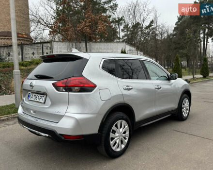 Сірий Ніссан Rogue, об'ємом двигуна 2.49 л та пробігом 165 тис. км за 10900 $, фото 3 на Automoto.ua