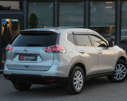 Сірий Ніссан Rogue, об'ємом двигуна 2.5 л та пробігом 105 тис. км за 12500 $, фото 5 на Automoto.ua