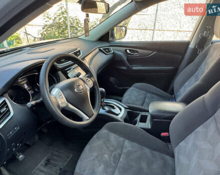 Серый Ниссан Rogue, объемом двигателя 2.49 л и пробегом 149 тыс. км за 11900 $, фото 11 на Automoto.ua