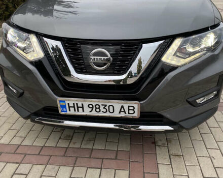 Серый Ниссан Rogue, объемом двигателя 2.49 л и пробегом 222 тыс. км за 15000 $, фото 2 на Automoto.ua