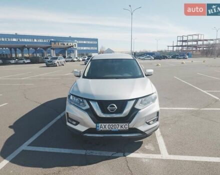 Ниссан Rogue 2016 в Киеве на Automoto.ua Серый Ниссан Rogue, объемом двигателя 2.5 л и пробегом 205 тыс. км за 12600 $, фото 1 на Automoto.ua