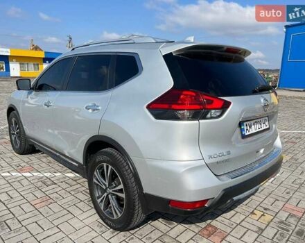 Сірий Ніссан Rogue, об'ємом двигуна 2.49 л та пробігом 161 тис. км за 12800 $, фото 5 на Automoto.ua