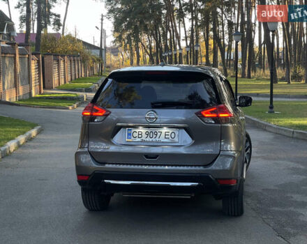 Серый Ниссан Rogue, объемом двигателя 2.5 л и пробегом 112 тыс. км за 13400 $, фото 3 на Automoto.ua