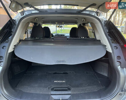 Серый Ниссан Rogue, объемом двигателя 2.5 л и пробегом 112 тыс. км за 13400 $, фото 12 на Automoto.ua