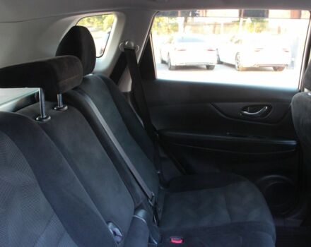 Сірий Ніссан Rogue, об'ємом двигуна 2.5 л та пробігом 105 тис. км за 12500 $, фото 18 на Automoto.ua