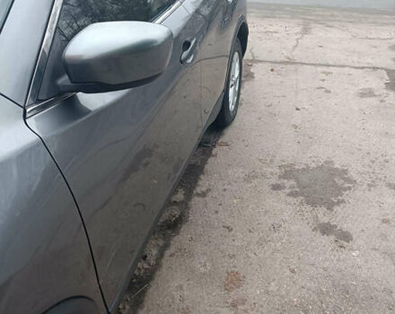 Серый Ниссан Rogue, объемом двигателя 2.5 л и пробегом 137 тыс. км за 11550 $, фото 4 на Automoto.ua