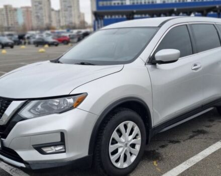 Серый Ниссан Rogue, объемом двигателя 2.5 л и пробегом 120 тыс. км за 15600 $, фото 2 на Automoto.ua