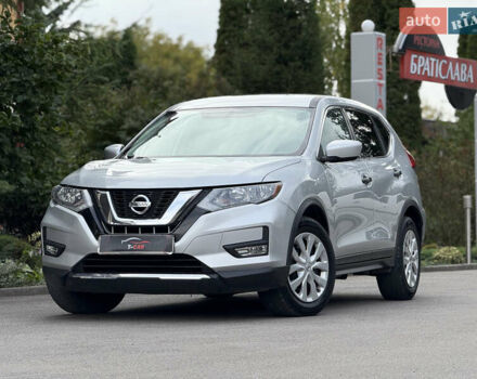 Серый Ниссан Rogue, объемом двигателя 2.5 л и пробегом 162 тыс. км за 12900 $, фото 4 на Automoto.ua