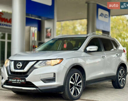 Серый Ниссан Rogue, объемом двигателя 2.49 л и пробегом 157 тыс. км за 13799 $, фото 1 на Automoto.ua