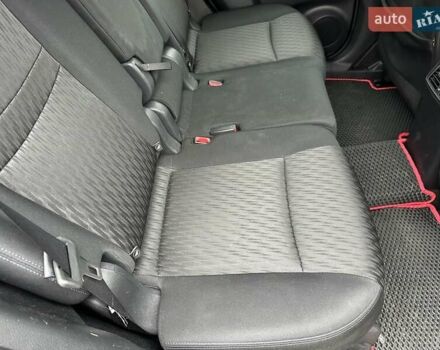 Серый Ниссан Rogue, объемом двигателя 2.49 л и пробегом 162 тыс. км за 11700 $, фото 14 на Automoto.ua