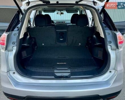 Серый Ниссан Rogue, объемом двигателя 2.5 л и пробегом 113 тыс. км за 13500 $, фото 27 на Automoto.ua