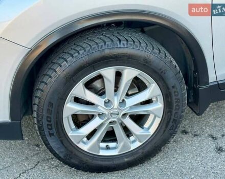 Серый Ниссан Rogue, объемом двигателя 2.5 л и пробегом 113 тыс. км за 13500 $, фото 11 на Automoto.ua